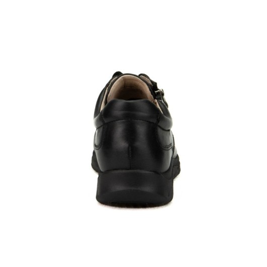 Skórzane półbuty damskie Caprice