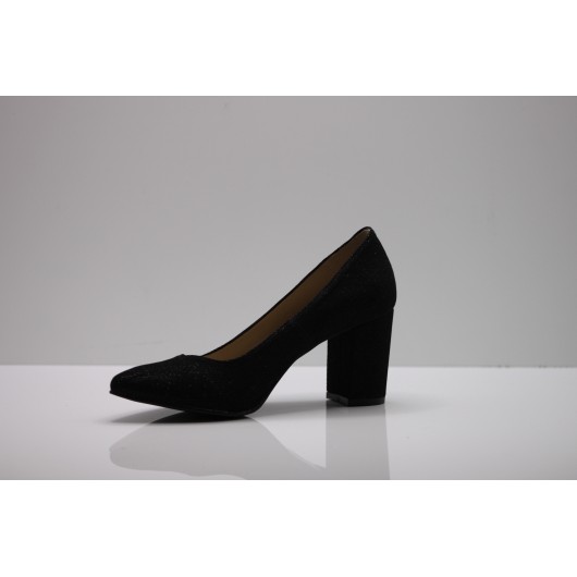 Czólenka Damskie Krzyś-But czarne na słupku