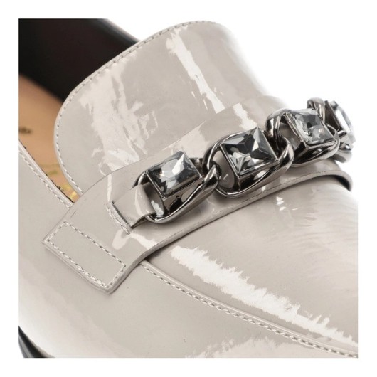 Lakierowane skórzane półbuty damskie S-Barski