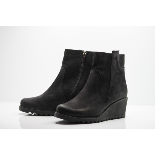 Sztyblety skórzane na koturnie Jaromin