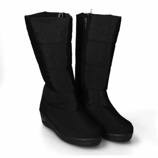 Czarne śniegowce ozdobione cyrkoniami Progress