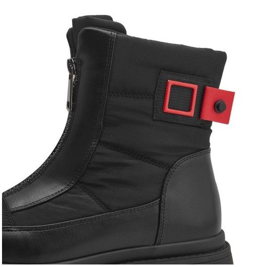 Śniegowce czarne z ozdobną klamerką Marco Tozzi