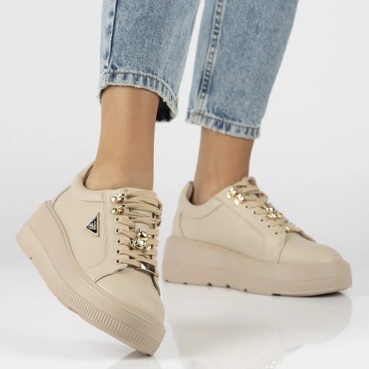 Skórzane trampki damskie beżowe na platformie z ozdobnym misiem Filippo