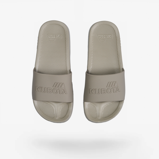 Kultowe kalpki basenowe Kubota beżowe