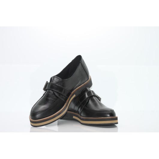 Pólbuty damskie skórzane Jaromin czarne ozdobna klamerka