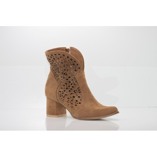 Kowbojki damskie skórzane brąz firmy Lewski