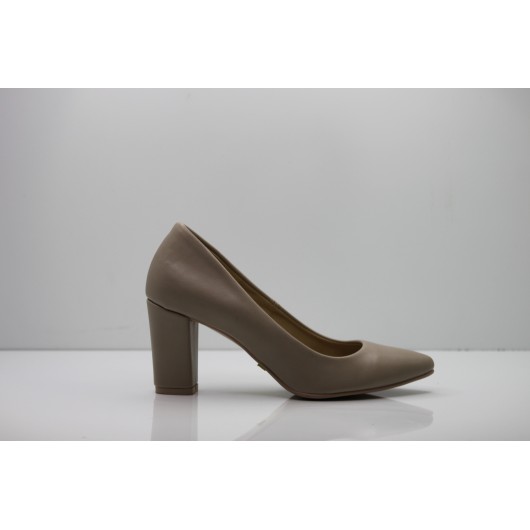 Czółenka damskie beżowe Krzyś-But