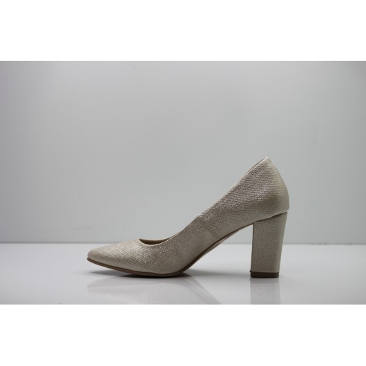 Czółenka damskie złote lakier Krzyś-But