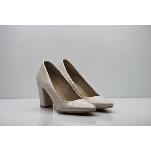 Czółenka damskie złote lakier Krzyś-But