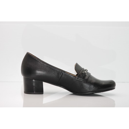 Półbuty skórzane damskie w kolorze czarnym na obcasie typu klocek Jaromin