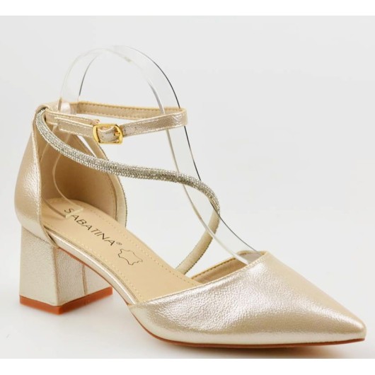 Czółenka damskie wizytowe złote Sabatina