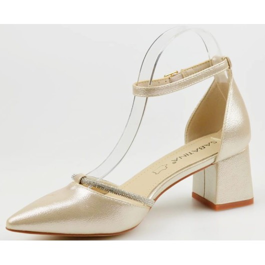 Czółenka wizytowe damskie złote Sabatina