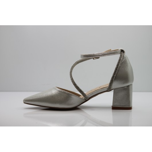 Buty wizytowe damskie Sabatina srebrne