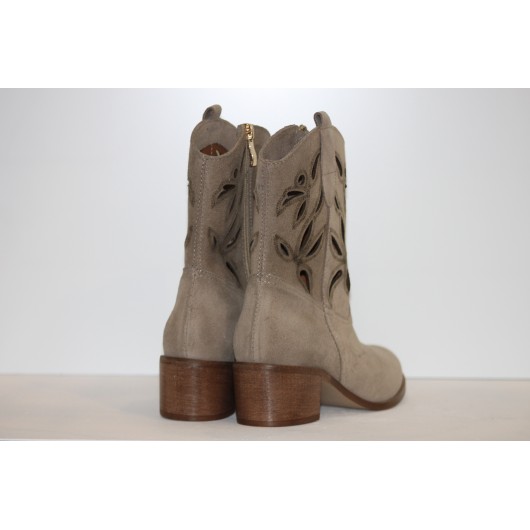 Botki damskie ażurowe Cappucino welur LEWSKI