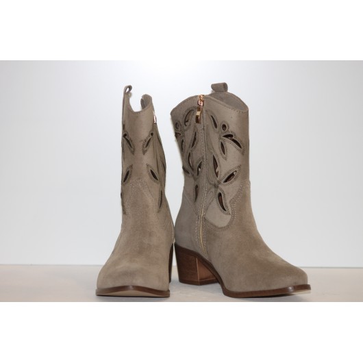 Botki damskie ażurowe Cappucino welur LEWSKI