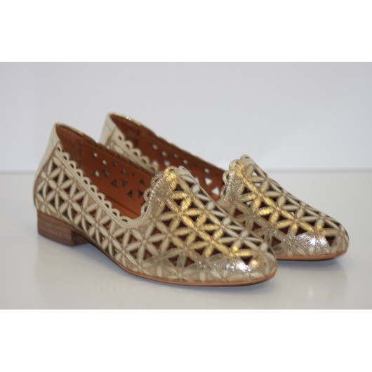 Mokasyny damskie skórzane ażurowe złote