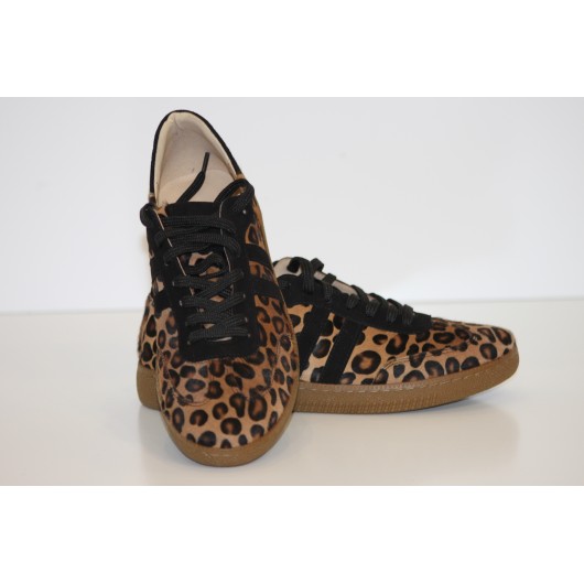 Sportowe skórzane buty damskie Kampa panterka