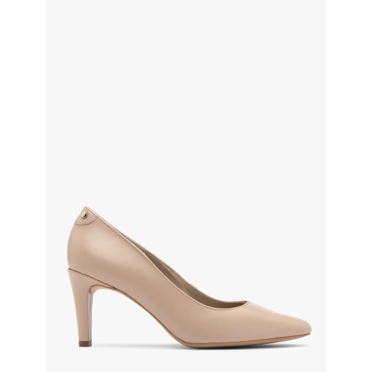Beżowe skórzane czółenka Ryłko na szpilce