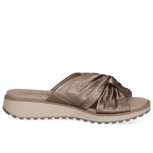 Klapki damskie na koturnie skórzane eleganckie Caprice taupe metallic