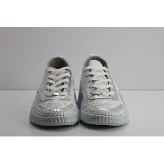 Buty sportowe Loretta Vitale białe bardzo lekkie