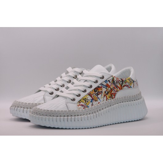 Obuwie sportowe damskie skórzane białe Loretta Vitale