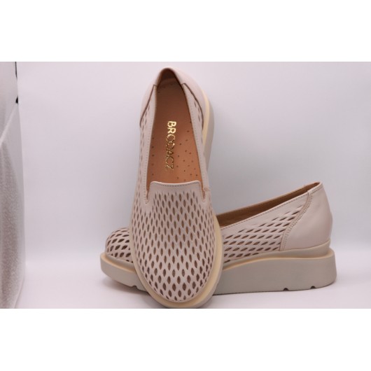 Półbuty damskie skórzane ażurowe Brodacz 7790 Capucino