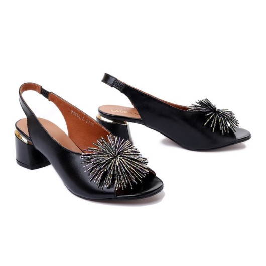 Skórzane sandały damskie czarne Laura Messi 2719\173