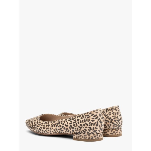 Panterkowe baleriny Ryłko na niskim obcasie
