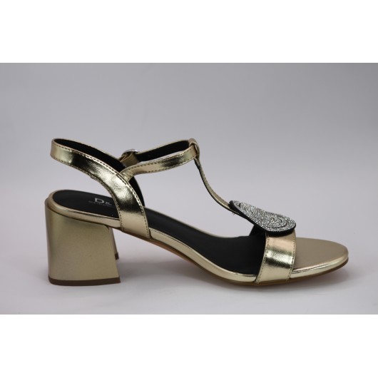 Sandałki damskie złote SBarski z piekną ozdobą skórzane