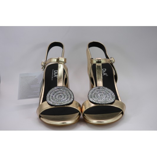 Sandałki damskie złote SBarski z piekną ozdobą skórzane