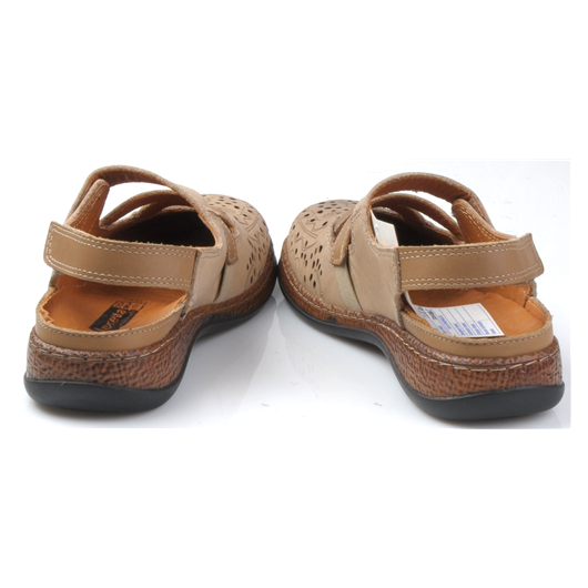 Półbut damski skórzany z krytym przodem Loretta beżowy