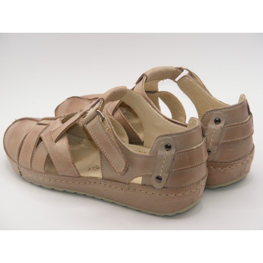 Półbuty skorzane beżowe firmy ButBal bardzo wygodne
