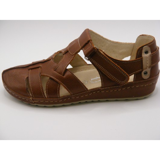 Sandałki damskie skórzane But-Bal brązowe