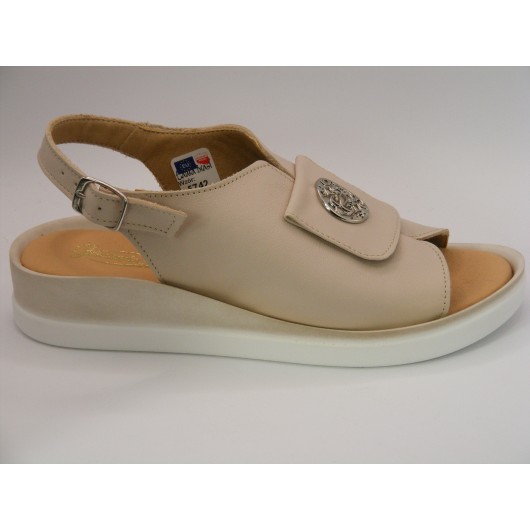 Eleganckie i wygodne sandałki damskie Jaromin skóra beżowe