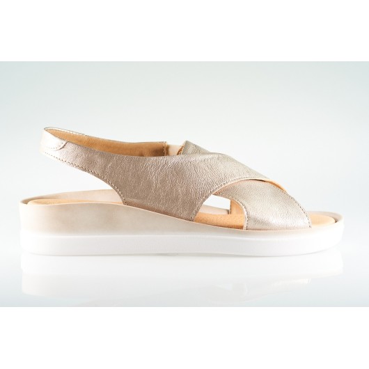 Wygodne skórzane sandały Brodacz7040 na niskim koturnie