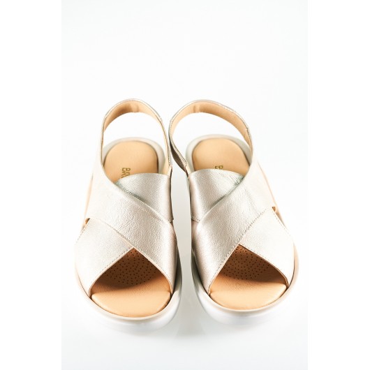 Wygodne skórzane sandały Brodacz7040 na niskim koturnie