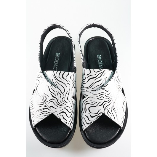 Sandałki skórzane Brodacz7040 kolor biała zebra