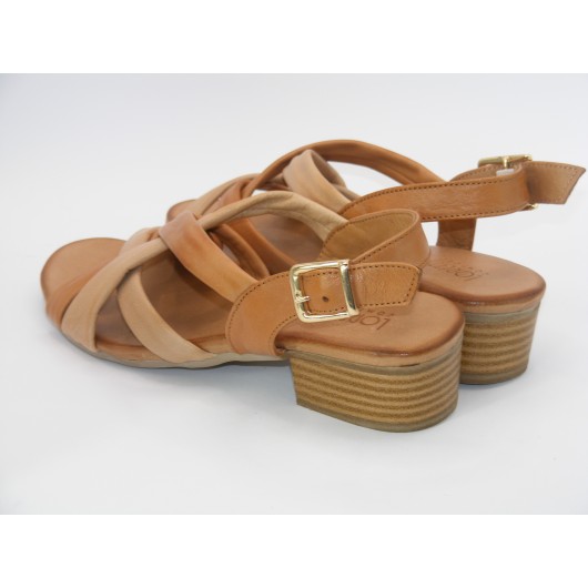 Wygodne sandałki skórzanena niskim obcasie  Loretta Vitale54.0119 do roz.42