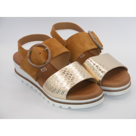 Sandałki damskie na niskiej koturnie El.Pimpi