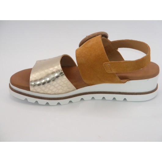 Sandałki damskie na niskiej koturnie El.Pimpi