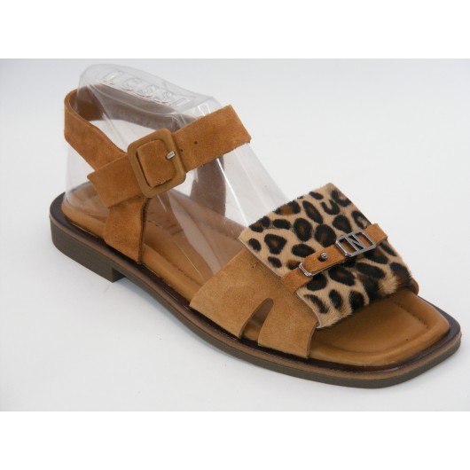 Zamszowe sandały Ravini brązowe z panterką – styl i wygoda na lato