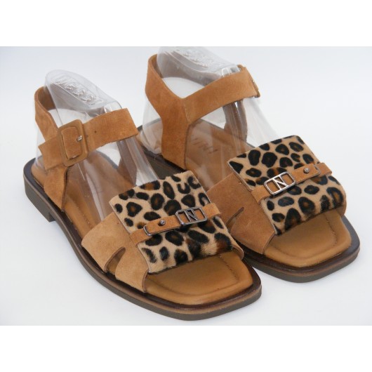 Zamszowe sandały Ravini brązowe z panterką – styl i wygoda na lato