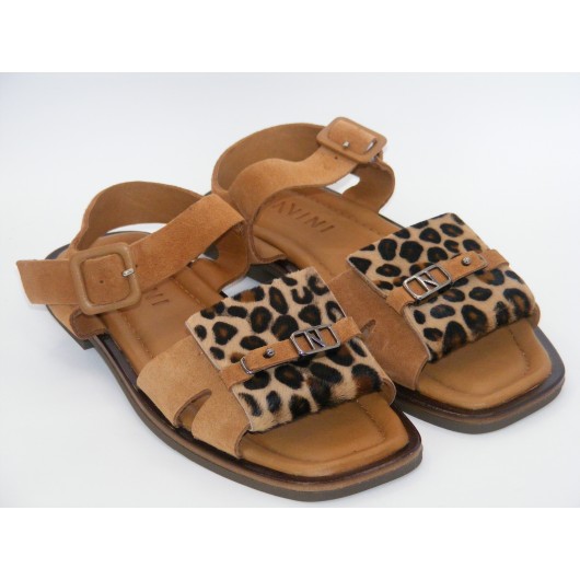 Zamszowe sandały Ravini brązowe z panterką – styl i wygoda na lato