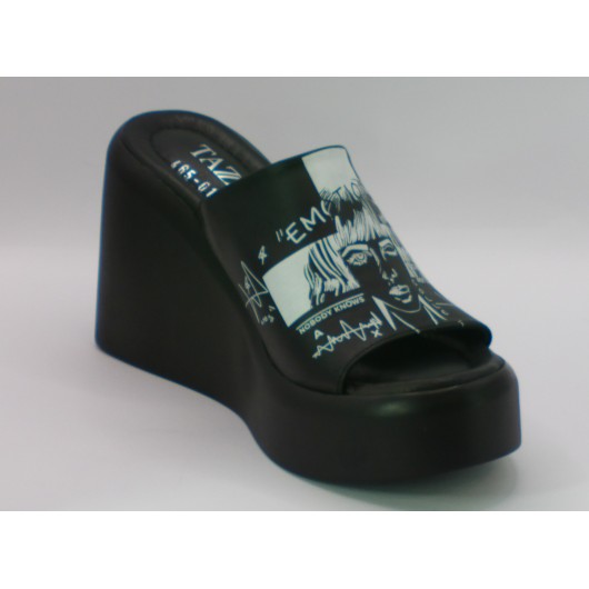 Klapki damskie skórzane na wysokim koturnie Tazani – Styl i Komfort na Nowym Poziomie