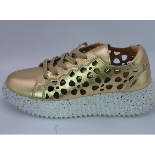 Buty damskie sportowe złote na platformie Tazani– styl i komfort w jednym