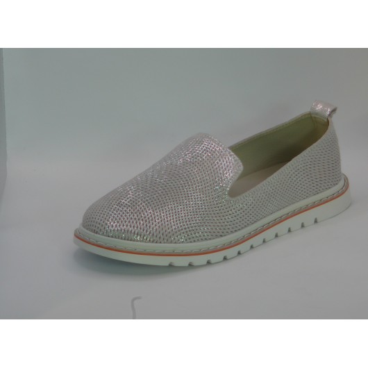 Skórzane półbuty damskie Tazani MP 1262 srebrne – wygoda i styl w jednym