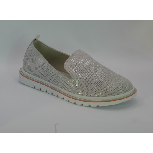 Skórzane półbuty damskie Tazani MP 1262 srebrne – wygoda i styl w jednym