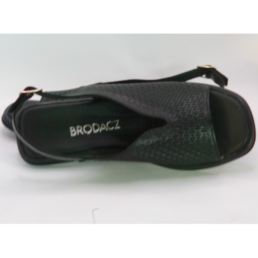Sandały damskie Brodacz czarne skórzane – klasyka i komfort na lato