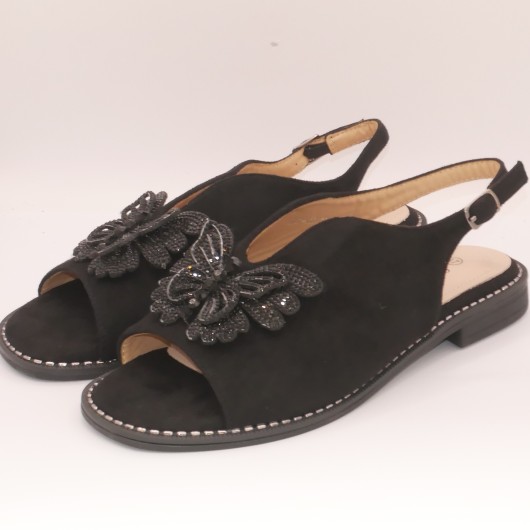 Czarne sandałki damskie S-BARSKI z ozdobą motyla – kobiece, wygodne, na niskim obcasie