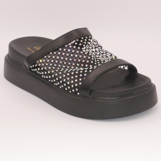 Czarne klapki damskie D&A z siatki na platformie – styl, wygoda i przewiewność na lato